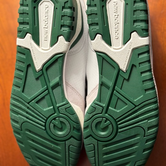 Vintage New Balance 550 sneakers - Picture 6 of 10